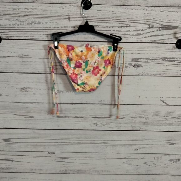 New Without tags. "Bikini Lab" woman's bikini bottoms - Picture 4 of 10